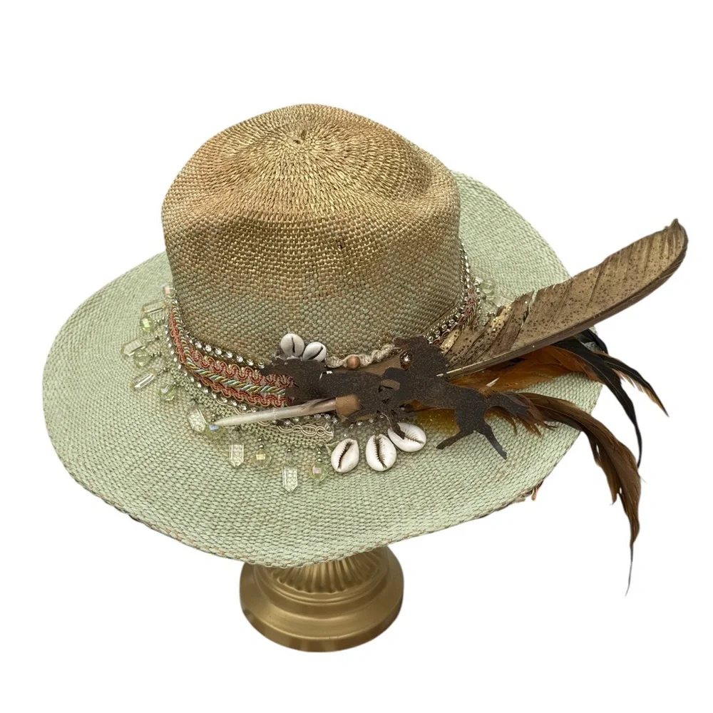 Stylish Feather-Embellished Hat - Picture 1 of 4
